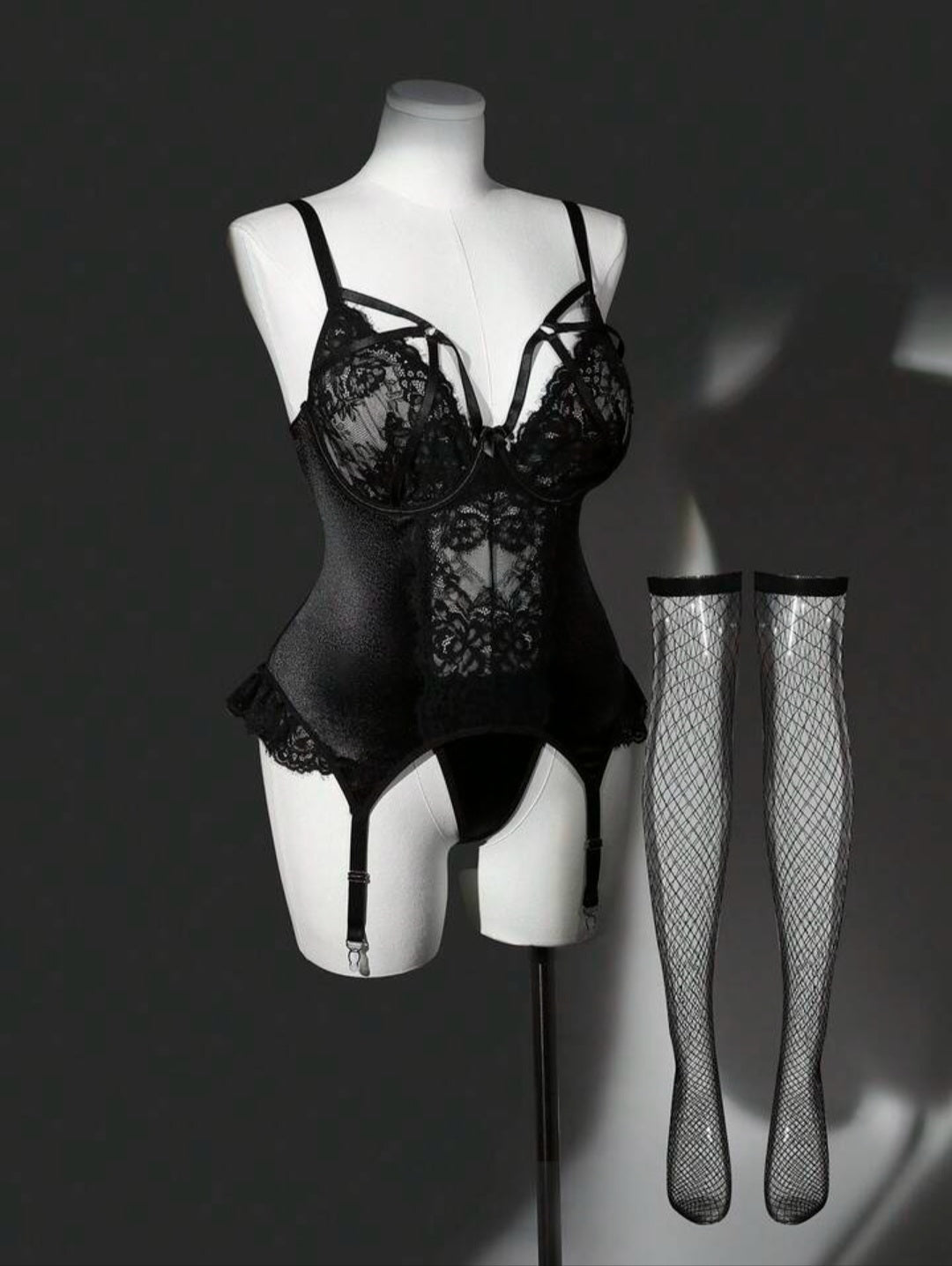 Sassy Yasi Midnight Curve Bodysuit Set